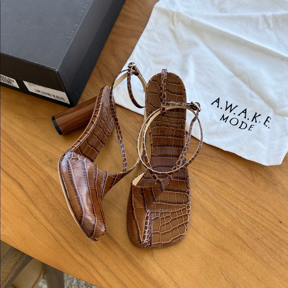 A.W.A.K.E. MODE Brown Croc-Embossed Ankle-Strap Block Heels - Picture 3 of 11